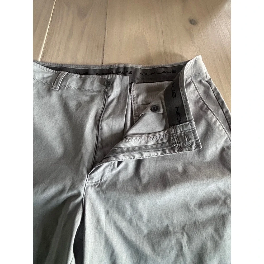 Nicklaus Mens Gray Golf Shorts Size 34 Stretch Flat Front Activewear‎ TA178